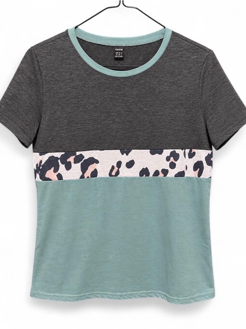 SHEIN Women’s Medium Colorblock Leopard Print Short Sleeve Top